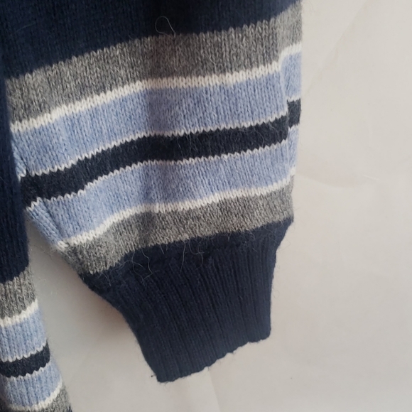 Democracy blue stripped button up long sleeve card - Picture 5 of 8